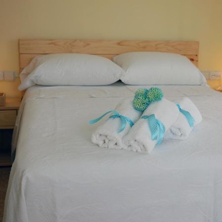 El Faro Apartaments Platja Llarga-Les Salines-Tgn Tarragona Esterno foto