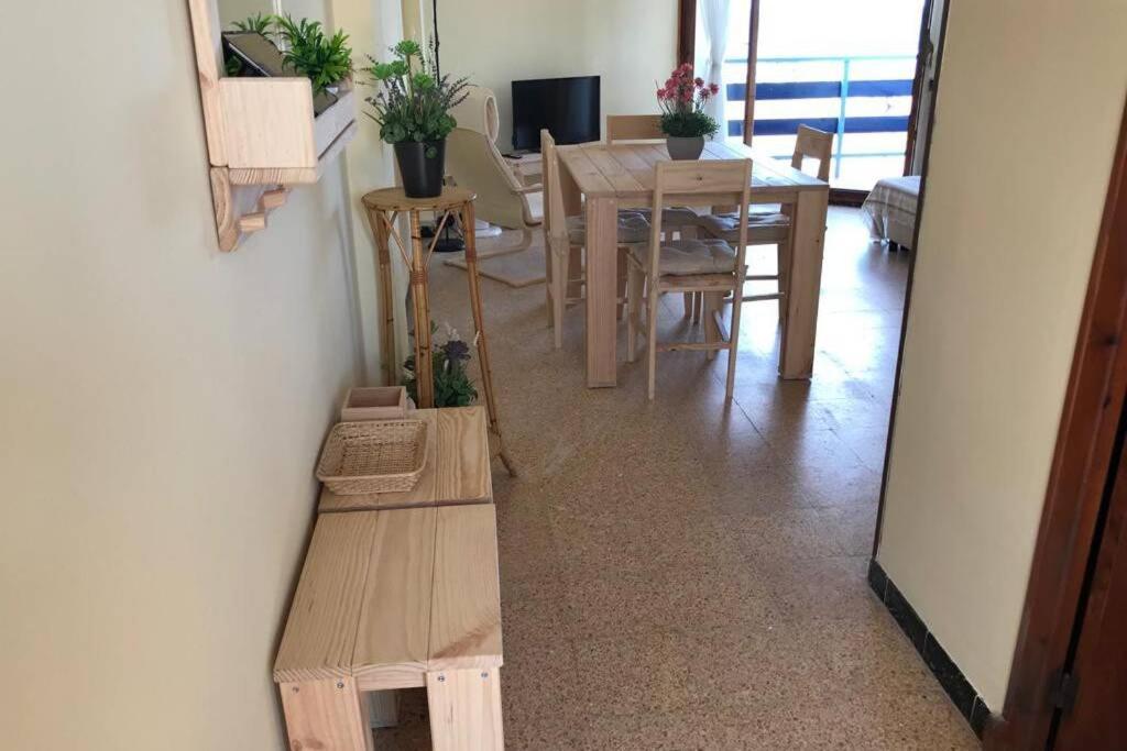 El Faro Apartaments Platja Llarga-Les Salines-Tgn Tarragona Esterno foto