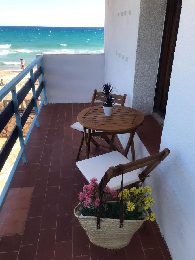 El Faro Apartaments Platja Llarga-Les Salines-Tgn Tarragona Esterno foto