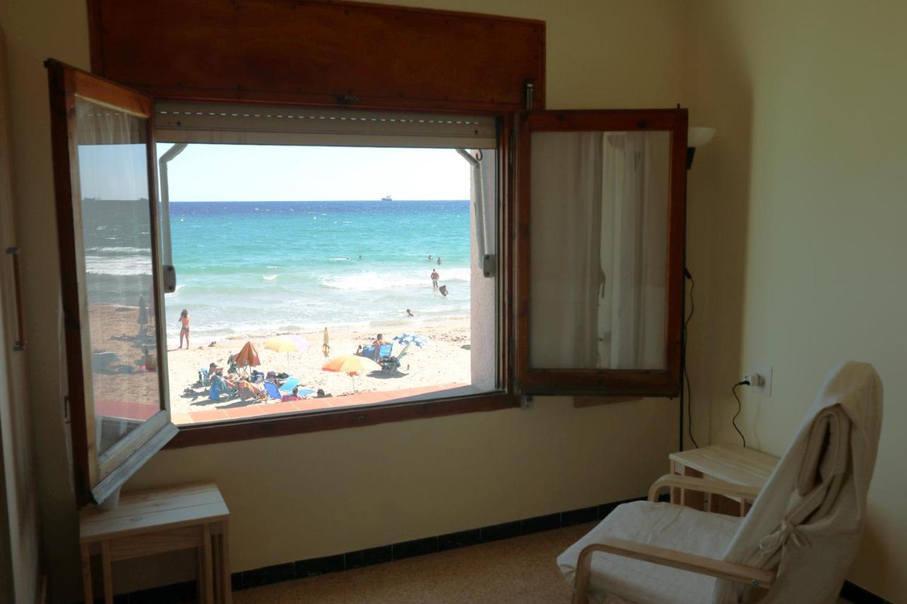El Faro Apartaments Platja Llarga-Les Salines-Tgn Tarragona Esterno foto