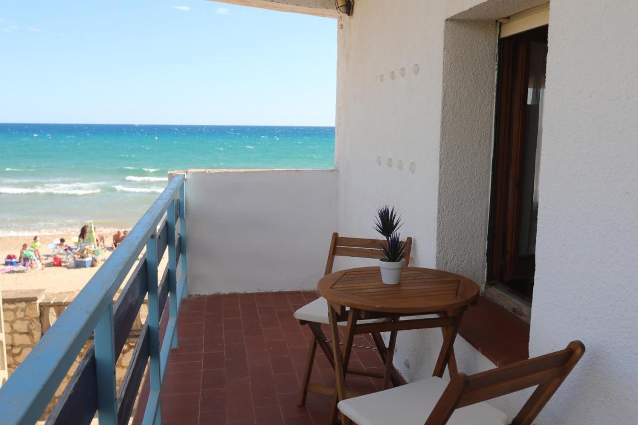 El Faro Apartaments Platja Llarga-Les Salines-Tgn Tarragona Esterno foto