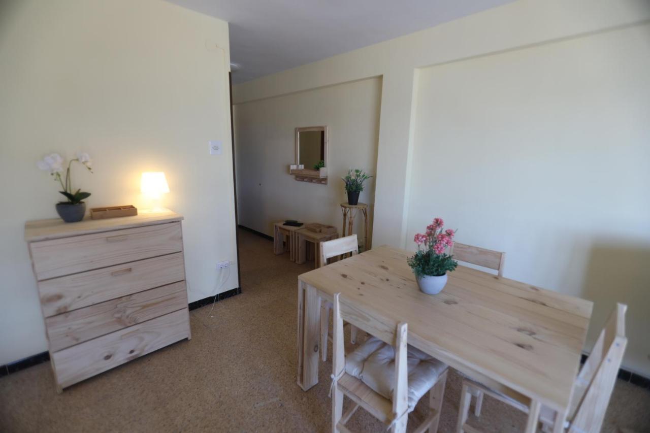 El Faro Apartaments Platja Llarga-Les Salines-Tgn Tarragona Esterno foto