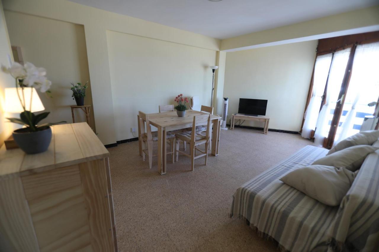 El Faro Apartaments Platja Llarga-Les Salines-Tgn Tarragona Esterno foto