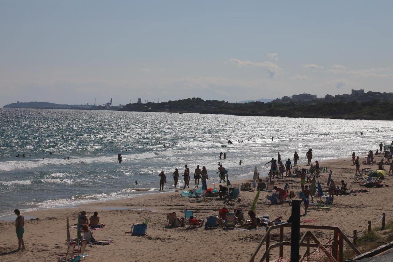 El Faro Apartaments Platja Llarga-Les Salines-Tgn Tarragona Esterno foto