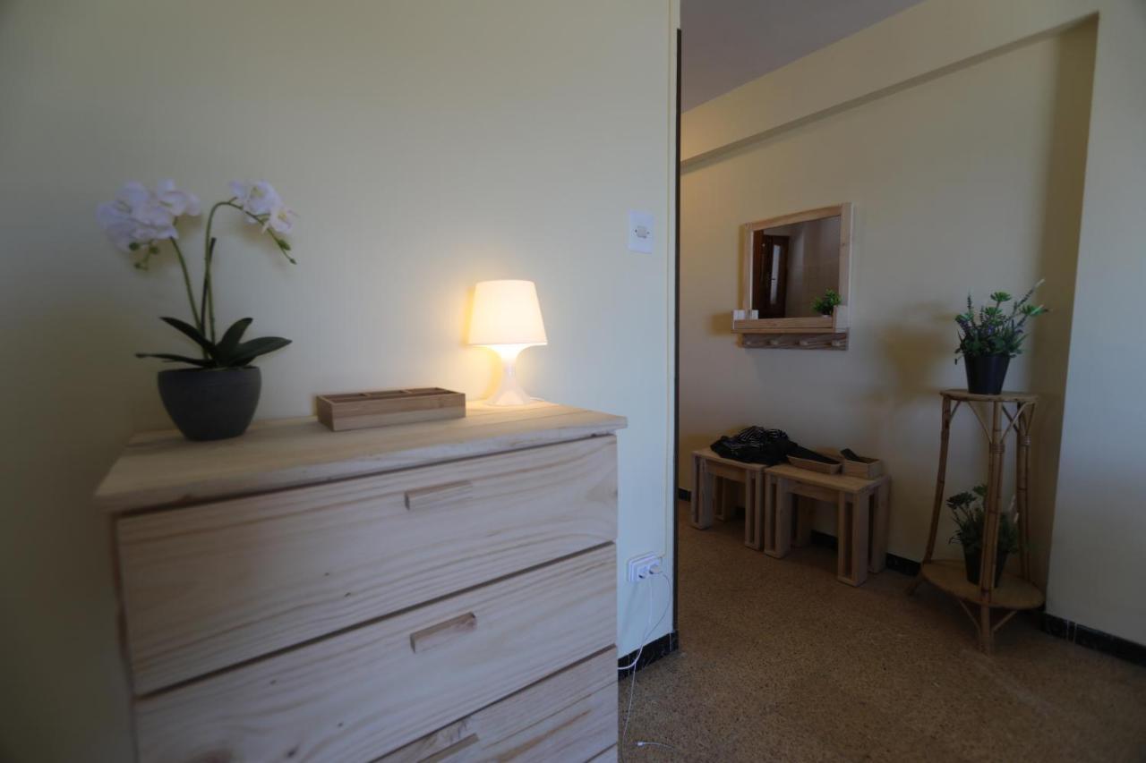 El Faro Apartaments Platja Llarga-Les Salines-Tgn Tarragona Esterno foto