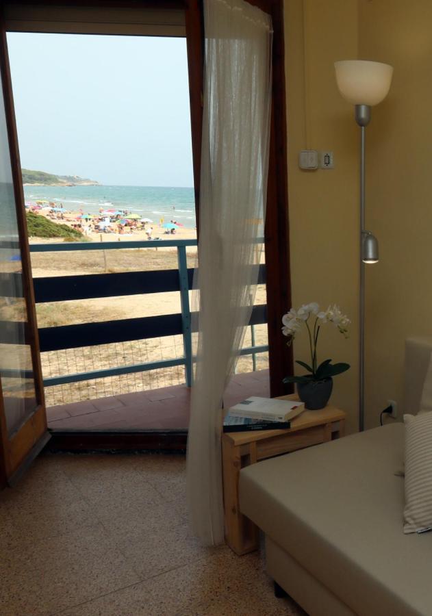 El Faro Apartaments Platja Llarga-Les Salines-Tgn Tarragona Esterno foto